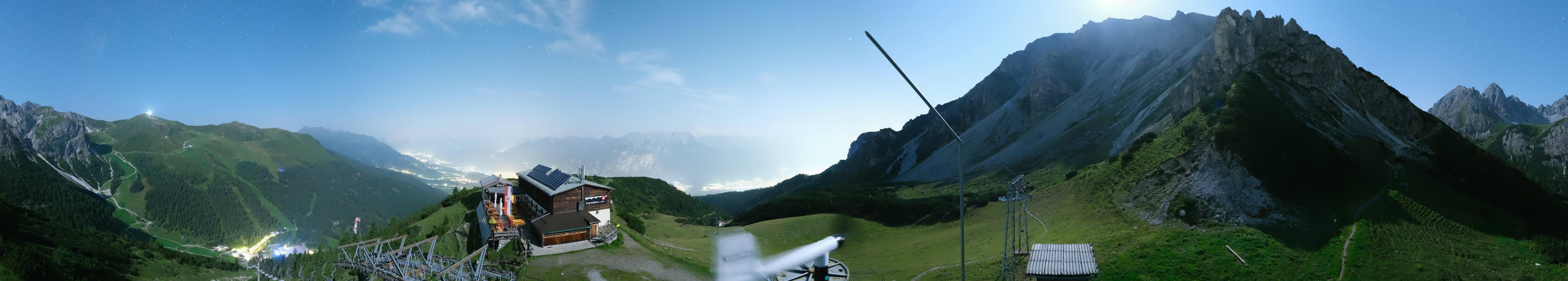 Archiv Foto Webcam Axams: Blick vom Birgitzköpflhaus