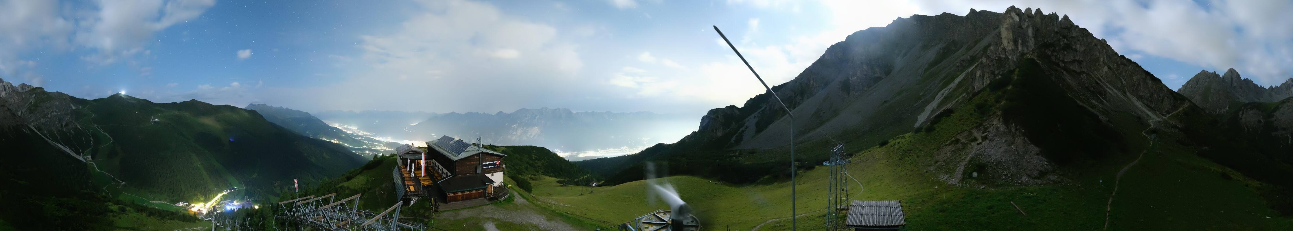 Archiv Foto Webcam Axams: Blick vom Birgitzköpflhaus