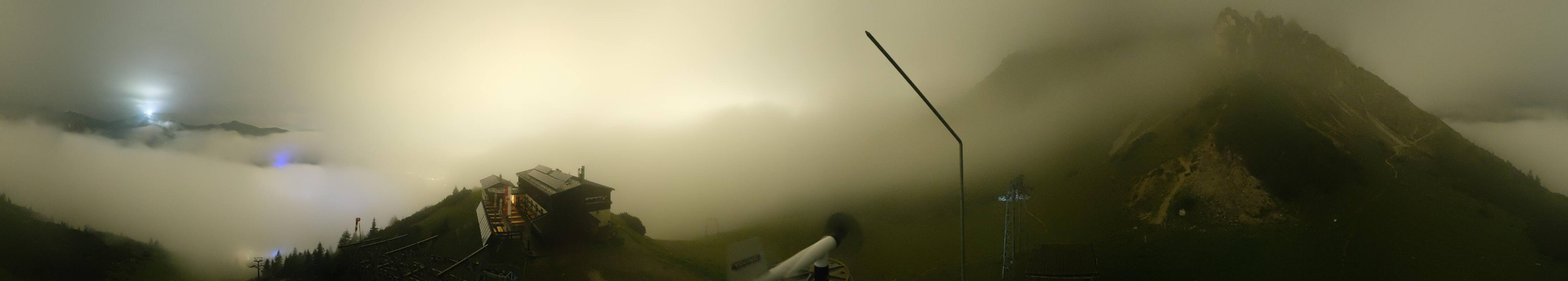 Archiv Foto Webcam Axams: Blick vom Birgitzköpflhaus
