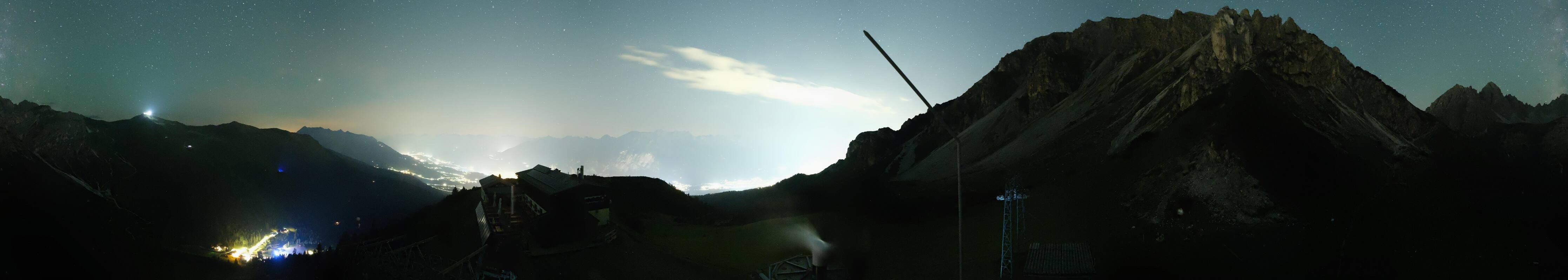 Archiv Foto Webcam Axams: Blick vom Birgitzköpflhaus