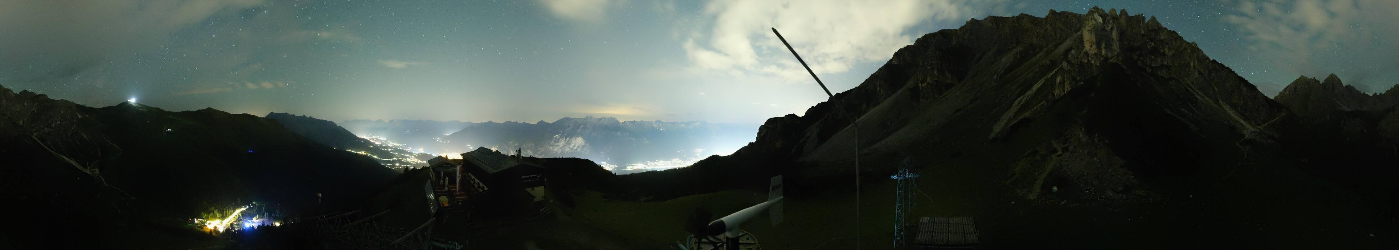 Archiv Foto Webcam Axams: Blick vom Birgitzköpflhaus