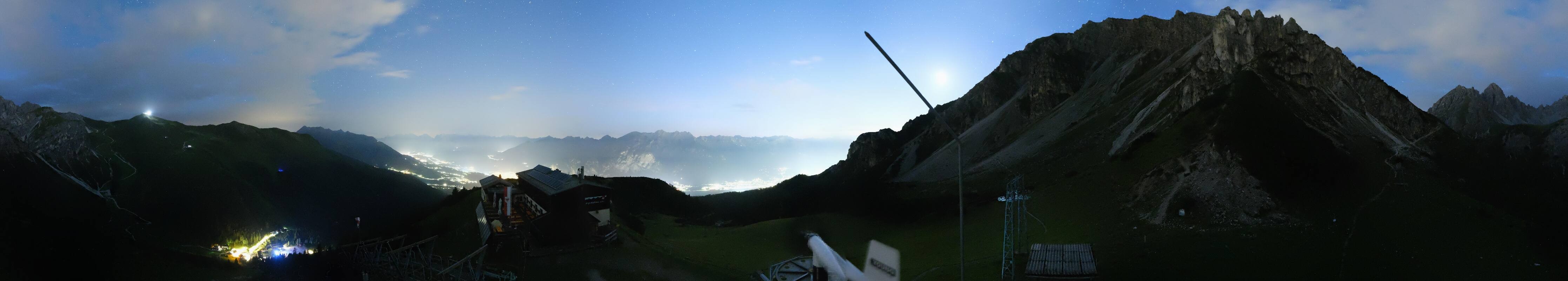 Archiv Foto Webcam Axams: Blick vom Birgitzköpflhaus