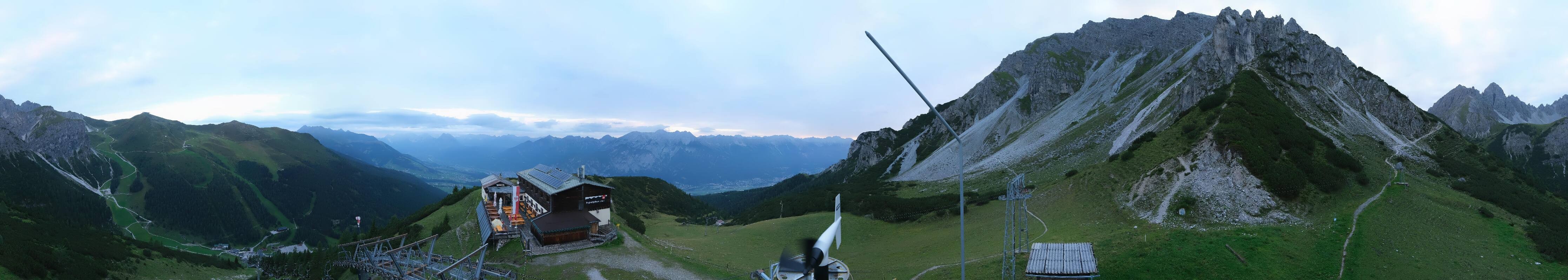 Archiv Foto Webcam Axams: Blick vom Birgitzköpflhaus