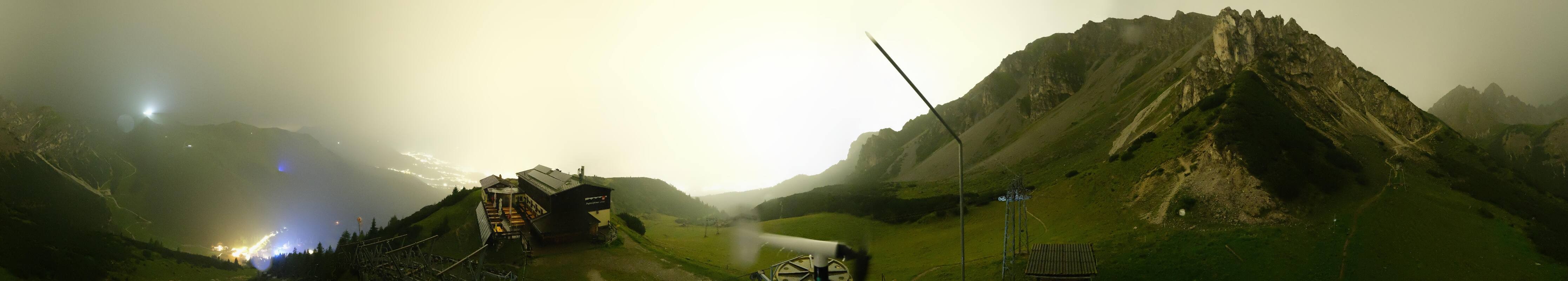 Archiv Foto Webcam Axams: Blick vom Birgitzköpflhaus