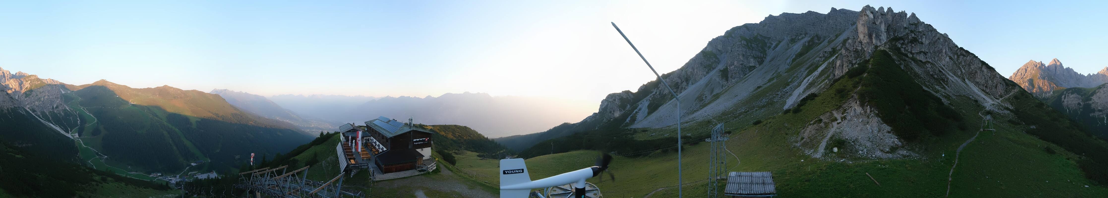Archiv Foto Webcam Axams: Blick vom Birgitzköpflhaus