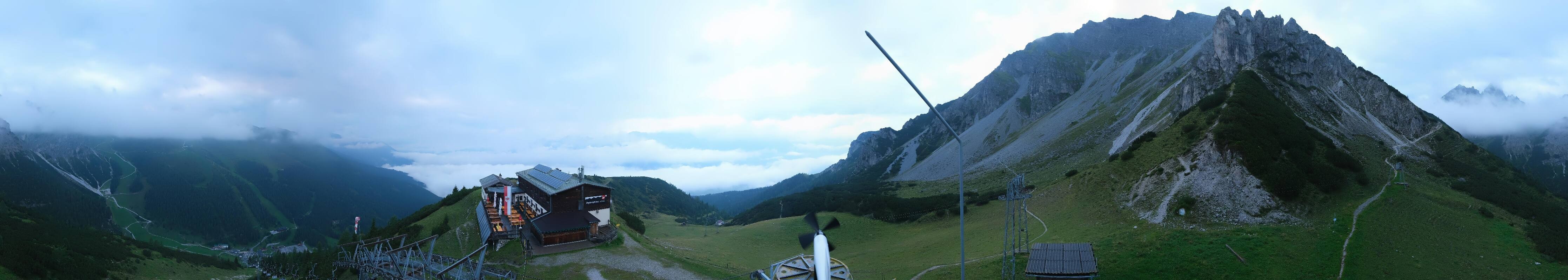Archiv Foto Webcam Axams: Blick vom Birgitzköpflhaus
