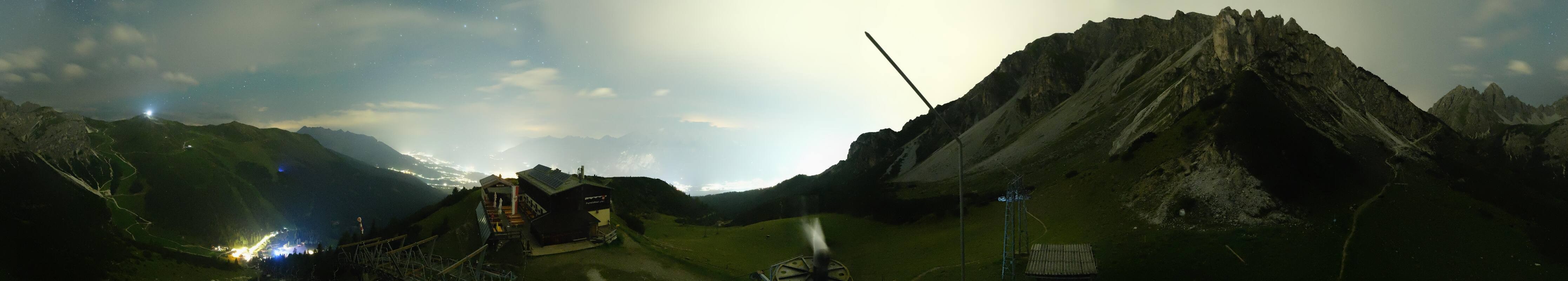 Archiv Foto Webcam Axams: Blick vom Birgitzköpflhaus