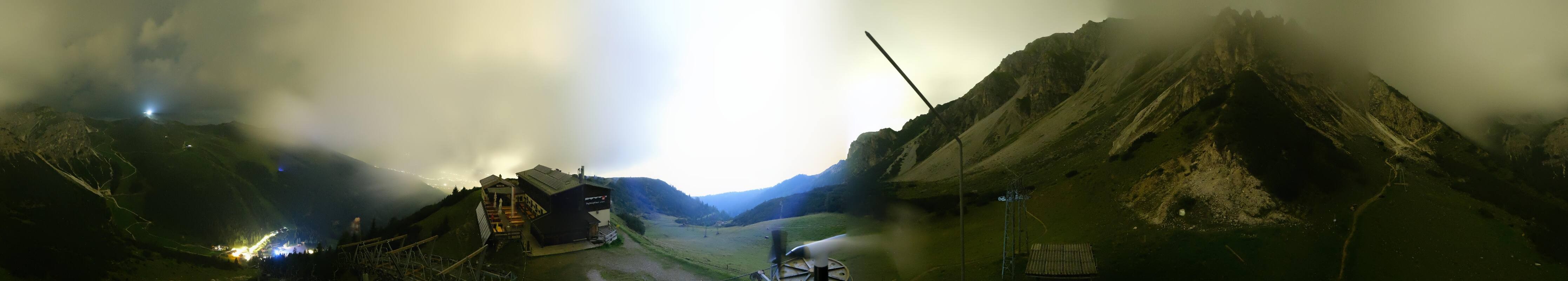 Archiv Foto Webcam Axams: Blick vom Birgitzköpflhaus