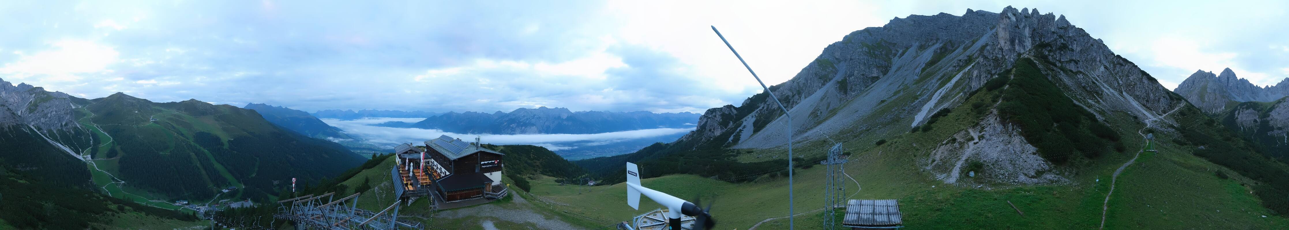 Archiv Foto Webcam Axams: Blick vom Birgitzköpflhaus