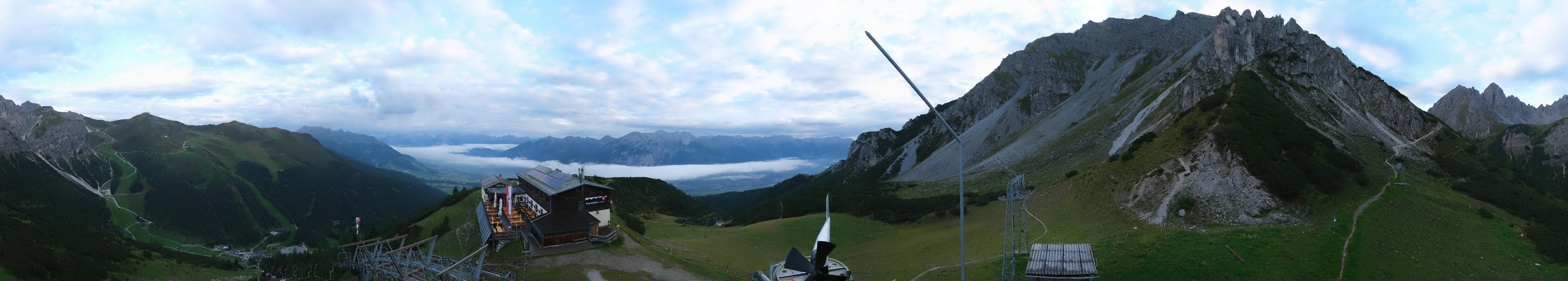 Archiv Foto Webcam Axams: Blick vom Birgitzköpflhaus