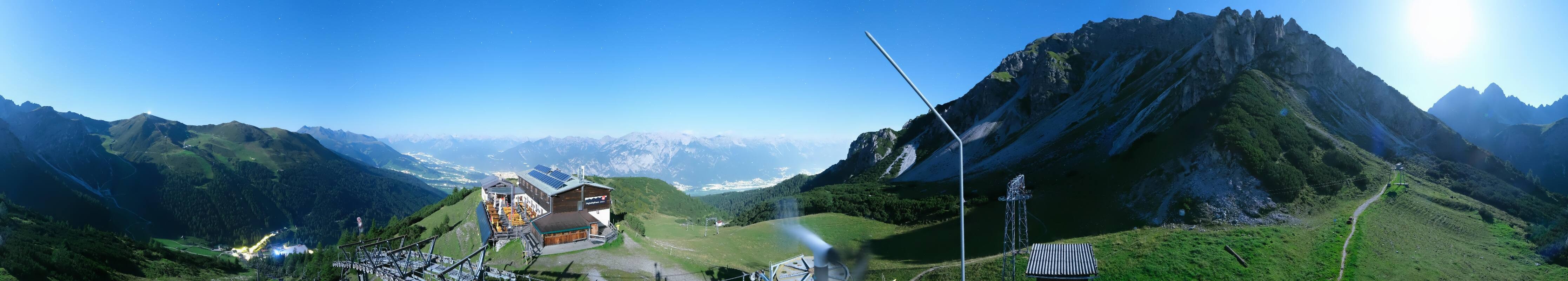 Archiv Foto Webcam Axams: Blick vom Birgitzköpflhaus