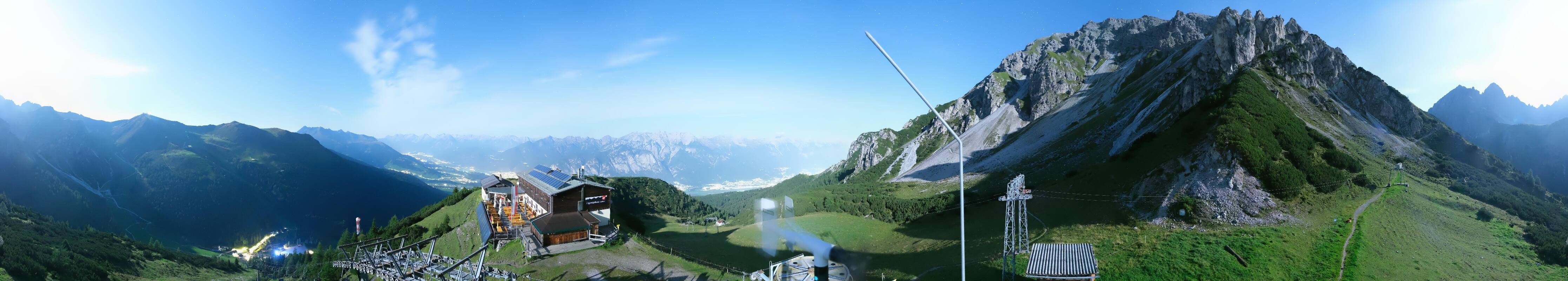 Archiv Foto Webcam Axams: Blick vom Birgitzköpflhaus