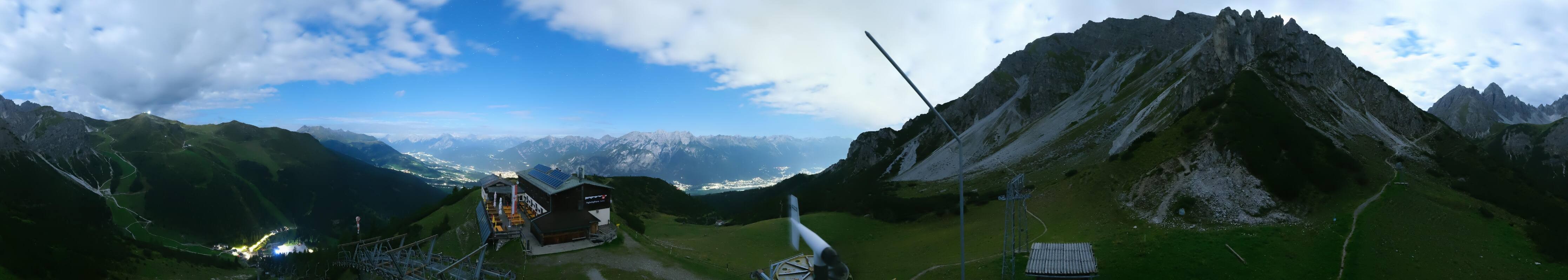 Archiv Foto Webcam Axams: Blick vom Birgitzköpflhaus