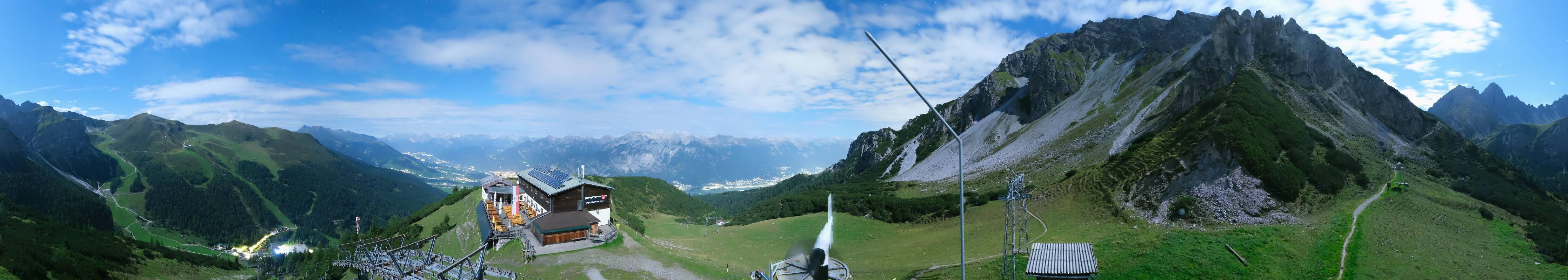 Archiv Foto Webcam Axams: Blick vom Birgitzköpflhaus