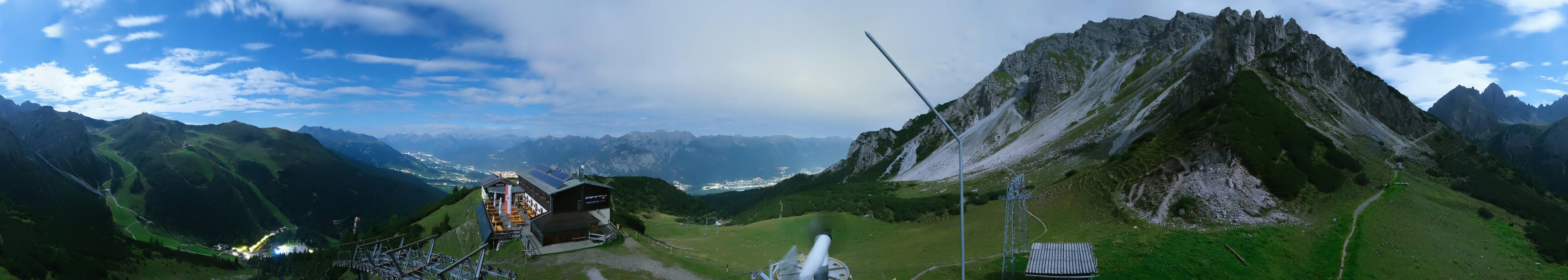 Archiv Foto Webcam Axams: Blick vom Birgitzköpflhaus