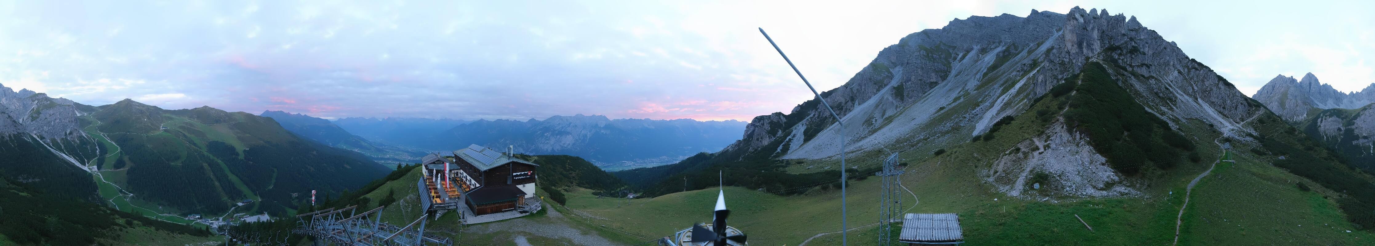 Archiv Foto Webcam Axams: Blick vom Birgitzköpflhaus