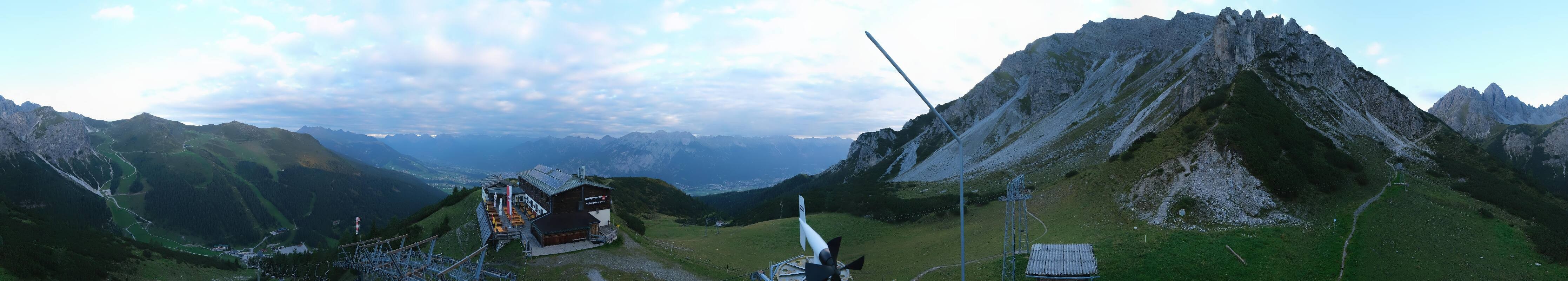 Archiv Foto Webcam Axams: Blick vom Birgitzköpflhaus