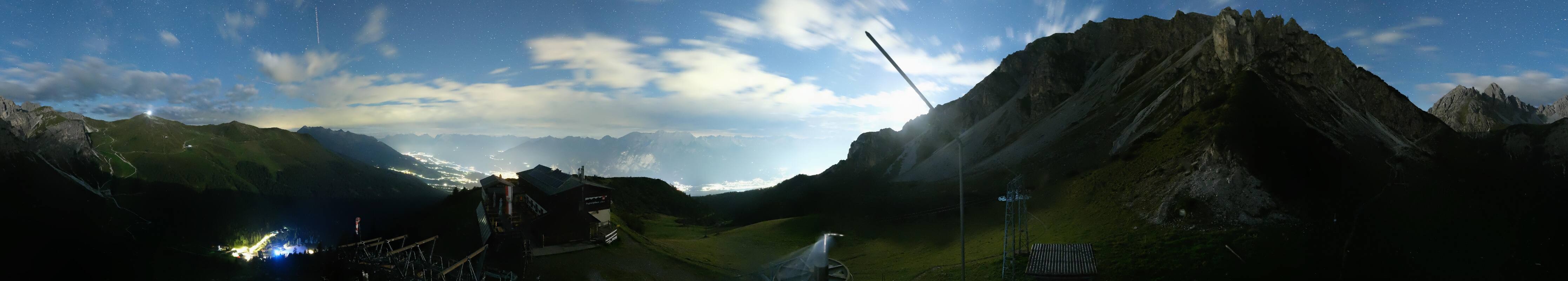 Archiv Foto Webcam Axams: Blick vom Birgitzköpflhaus