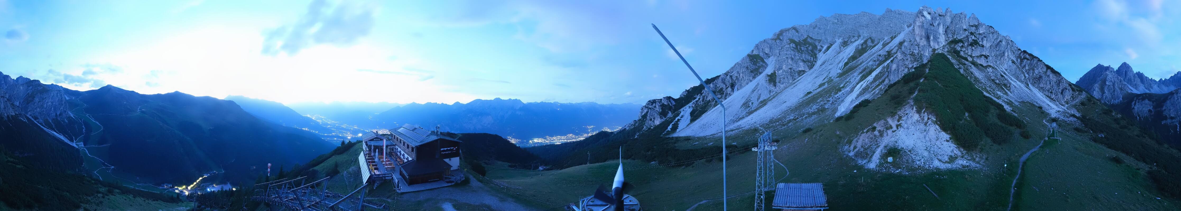 Archiv Foto Webcam Axams: Blick vom Birgitzköpflhaus