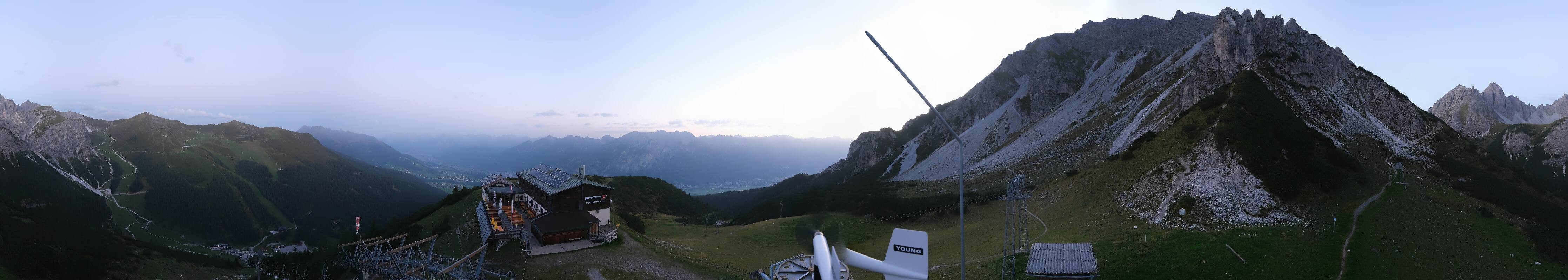 Archiv Foto Webcam Axams: Blick vom Birgitzköpflhaus