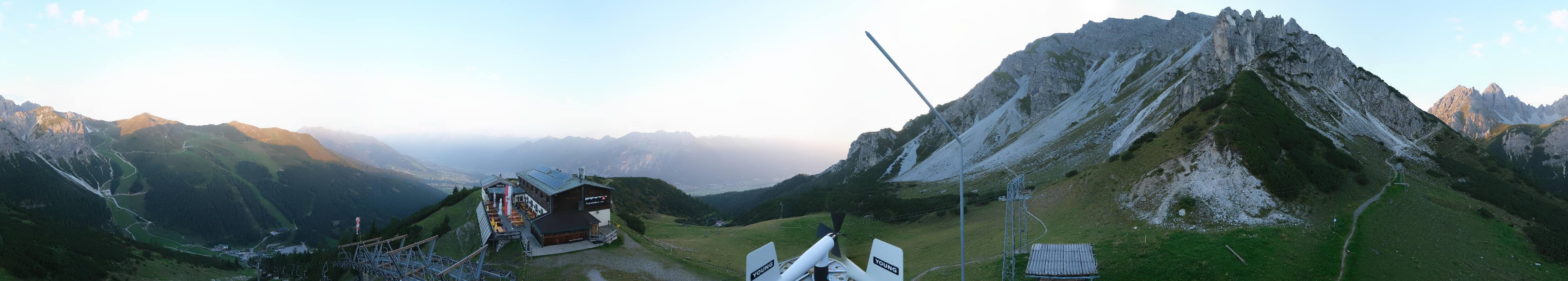 Archiv Foto Webcam Axams: Blick vom Birgitzköpflhaus