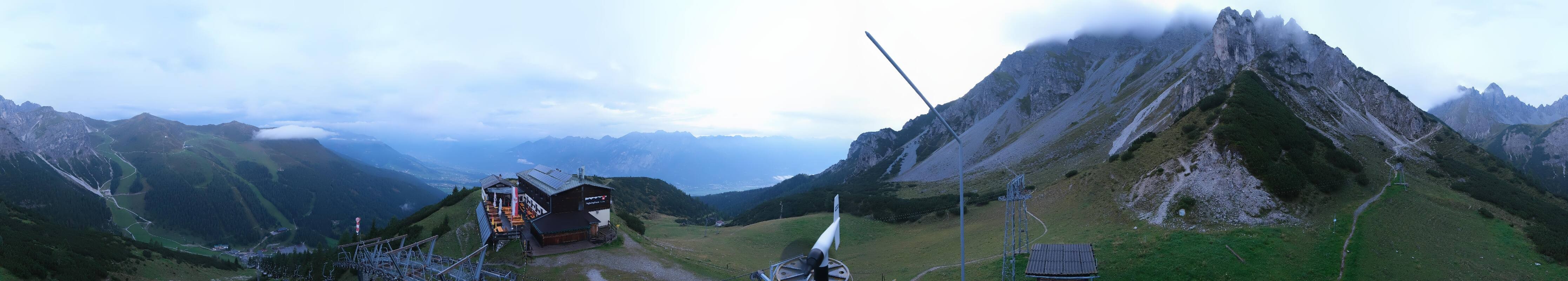 Archiv Foto Webcam Axams: Blick vom Birgitzköpflhaus