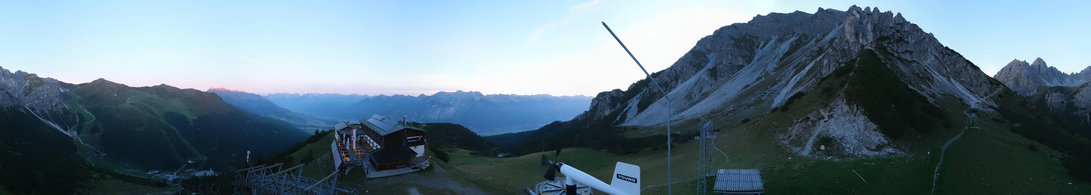 Archiv Foto Webcam Axams: Blick vom Birgitzköpflhaus