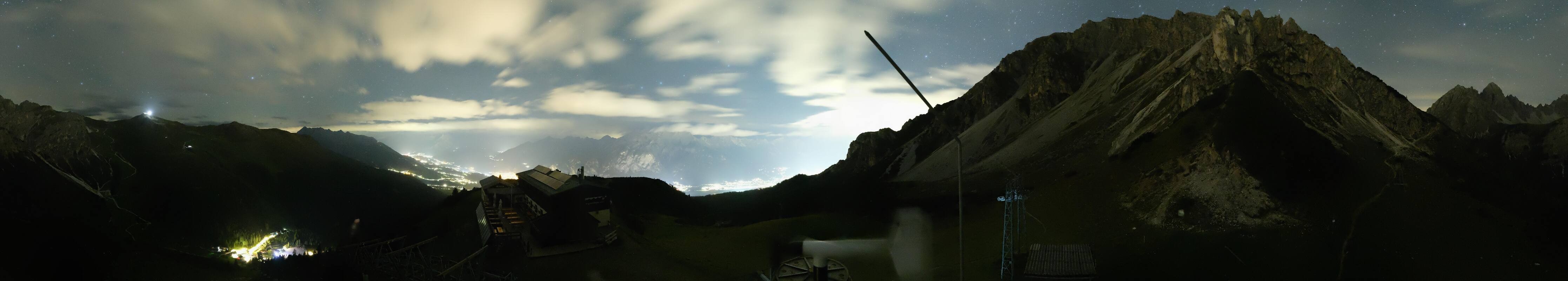 Archiv Foto Webcam Axams: Blick vom Birgitzköpflhaus