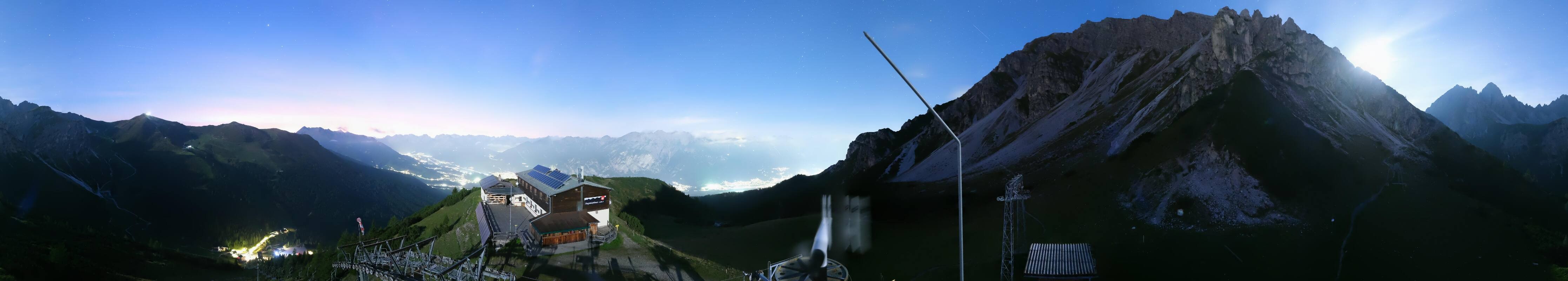 Archiv Foto Webcam Axams: Blick vom Birgitzköpflhaus