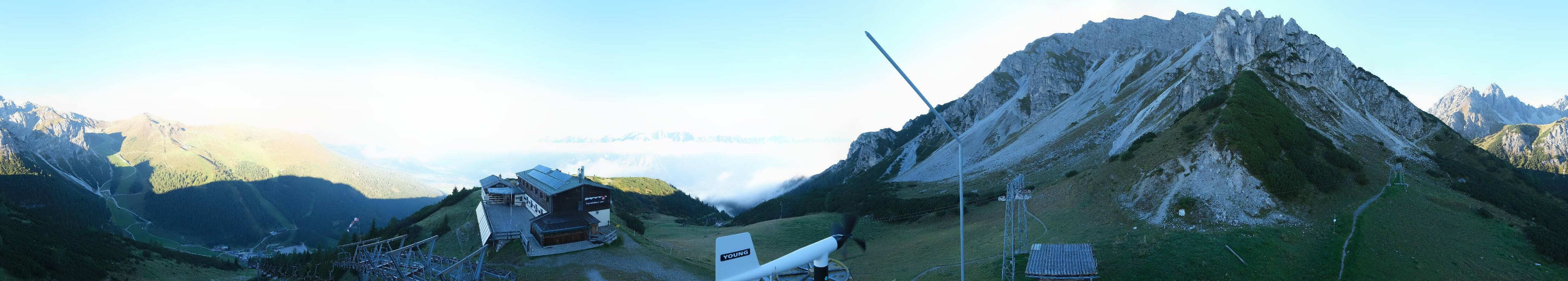 Archiv Foto Webcam Axams: Blick vom Birgitzköpflhaus