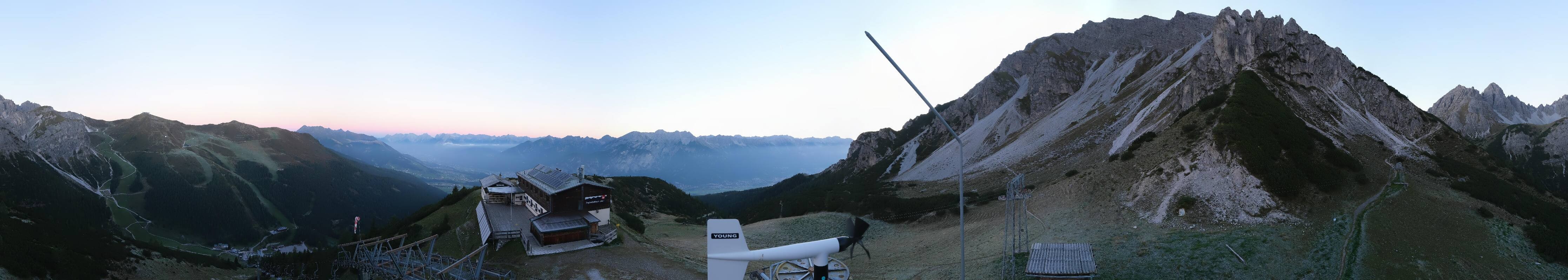 Archiv Foto Webcam Axams: Blick vom Birgitzköpflhaus