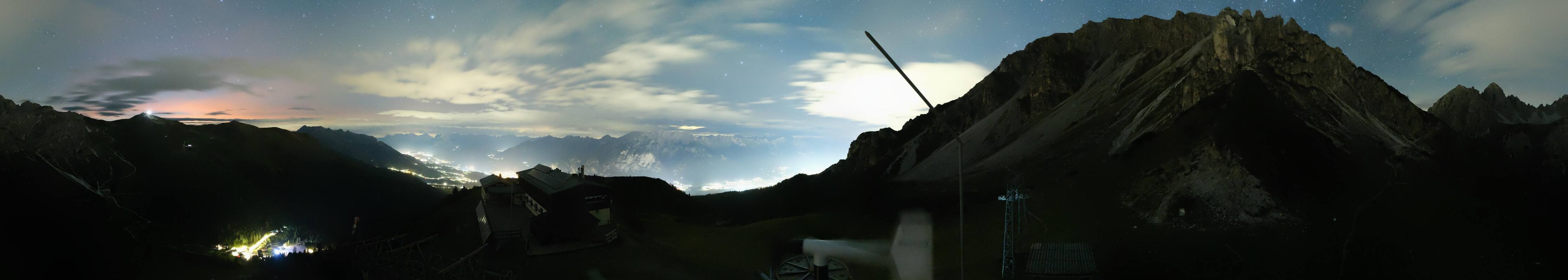 Archiv Foto Webcam Axams: Blick vom Birgitzköpflhaus