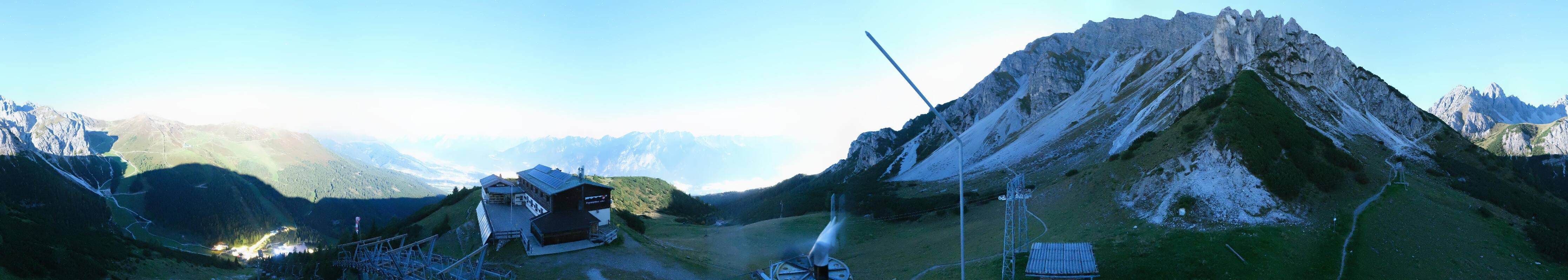 Archiv Foto Webcam Axams: Blick vom Birgitzköpflhaus