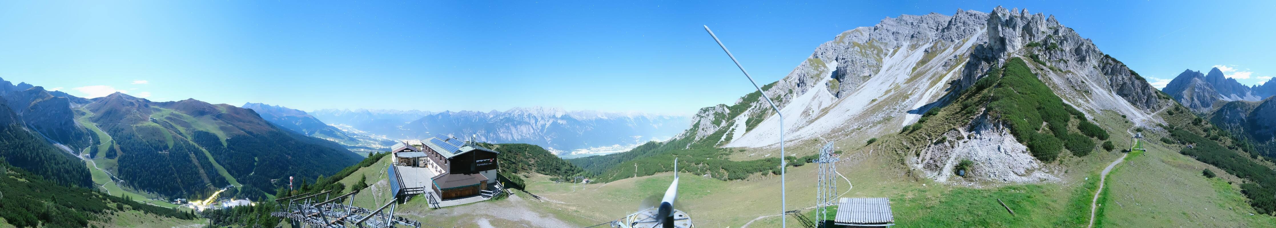 Archiv Foto Webcam Axams: Blick vom Birgitzköpflhaus