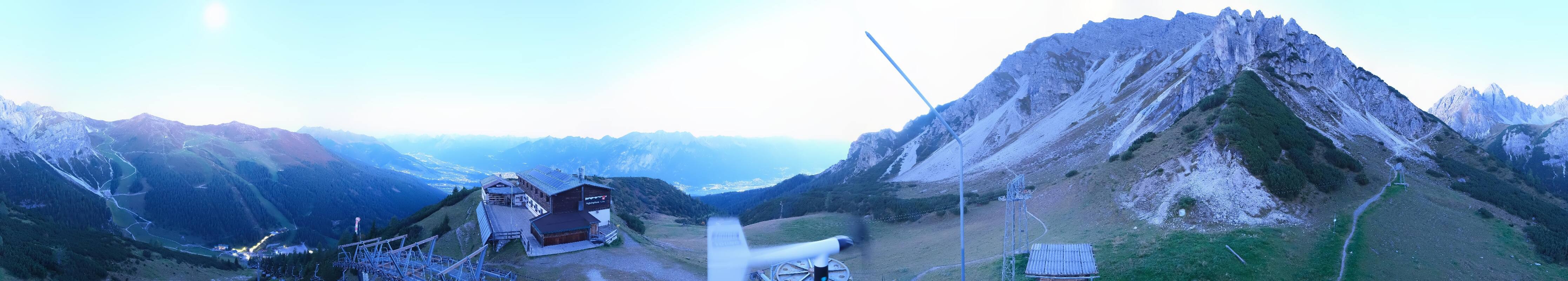 Archiv Foto Webcam Axams: Blick vom Birgitzköpflhaus