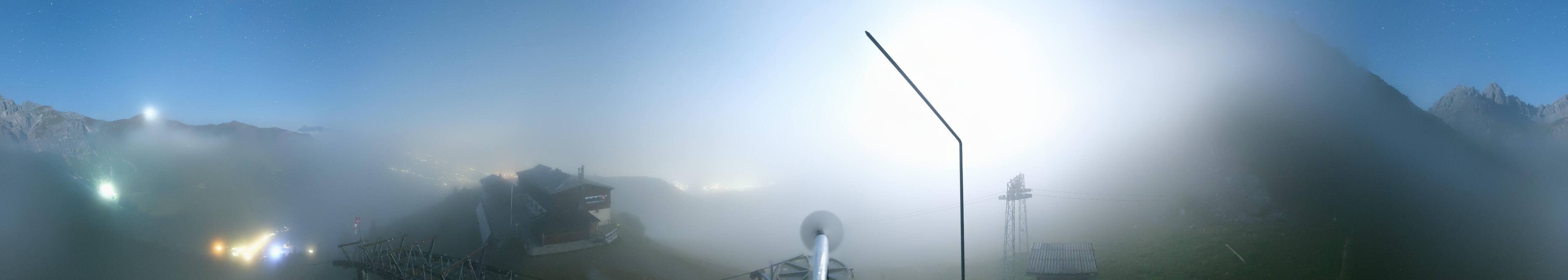 Archiv Foto Webcam Axams: Blick vom Birgitzköpflhaus