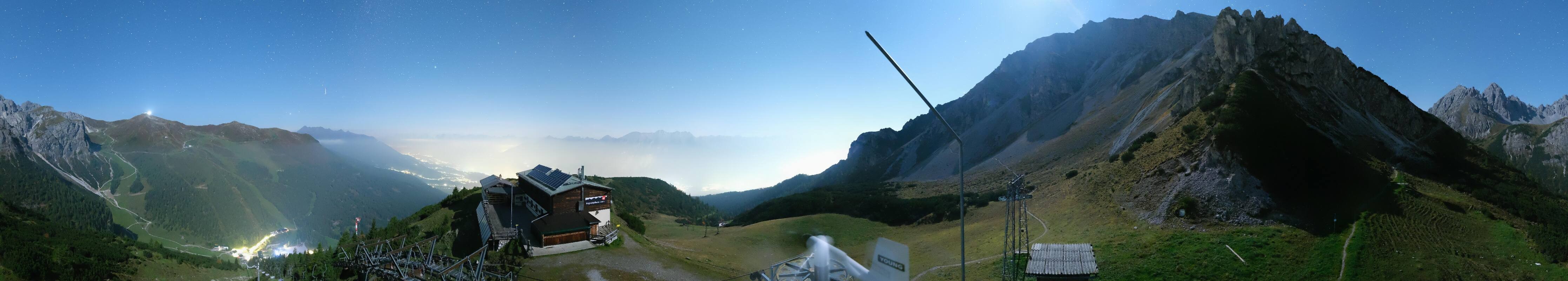 Archiv Foto Webcam Axams: Blick vom Birgitzköpflhaus