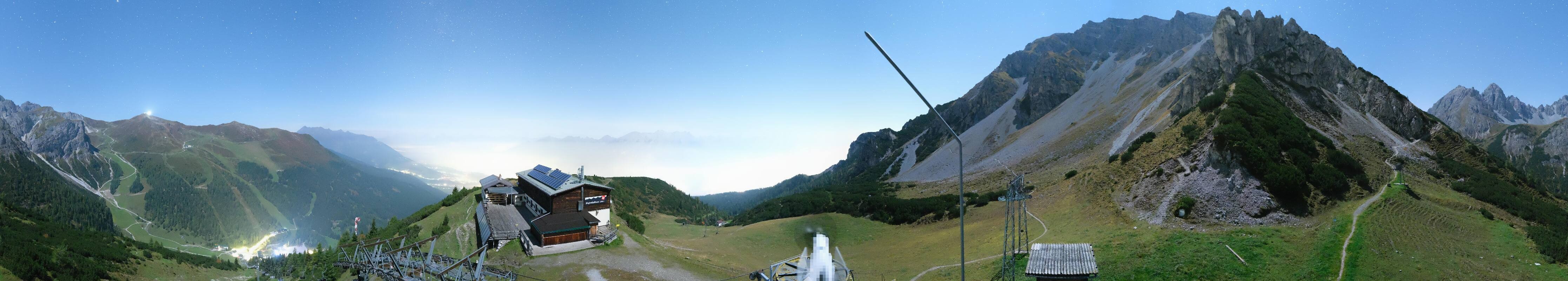 Archiv Foto Webcam Axams: Blick vom Birgitzköpflhaus