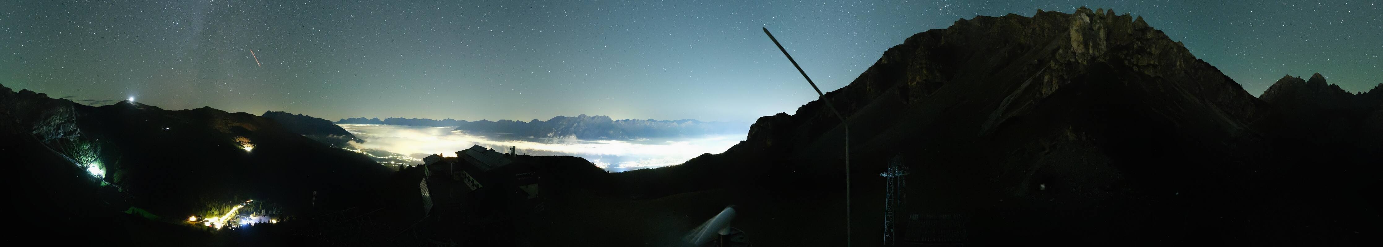 Archiv Foto Webcam Axams: Blick vom Birgitzköpflhaus