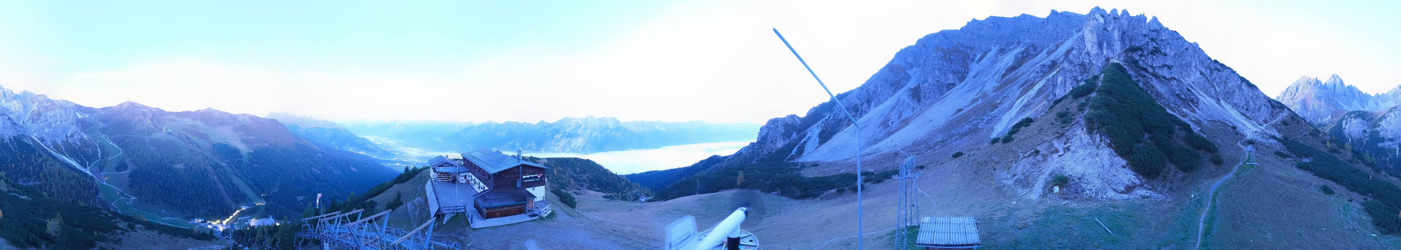 Archiv Foto Webcam Axams: Blick vom Birgitzköpflhaus