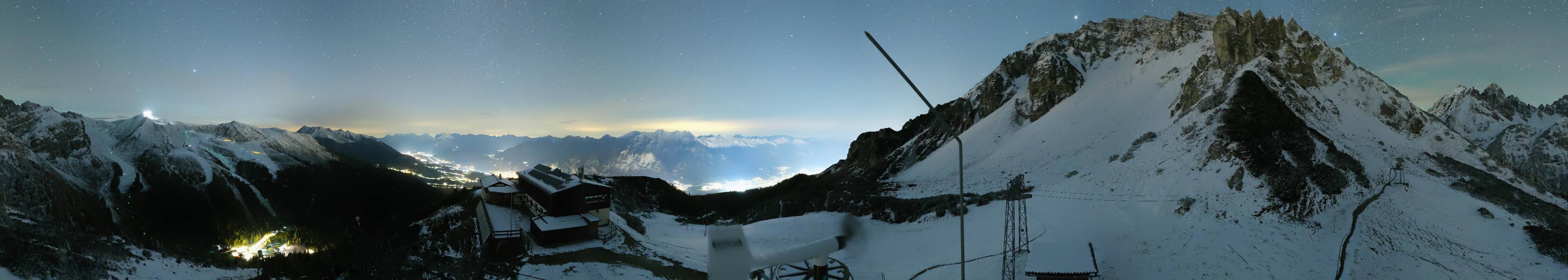 Archiv Foto Webcam Axams: Blick vom Birgitzköpflhaus