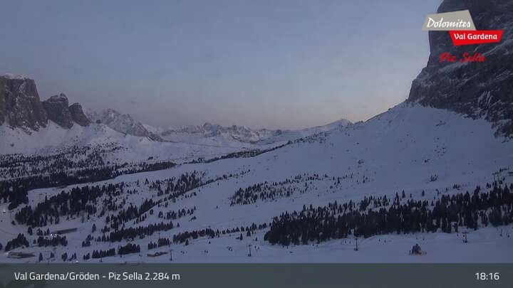 Archiv Foto Webcam Gröden - Piz Sella