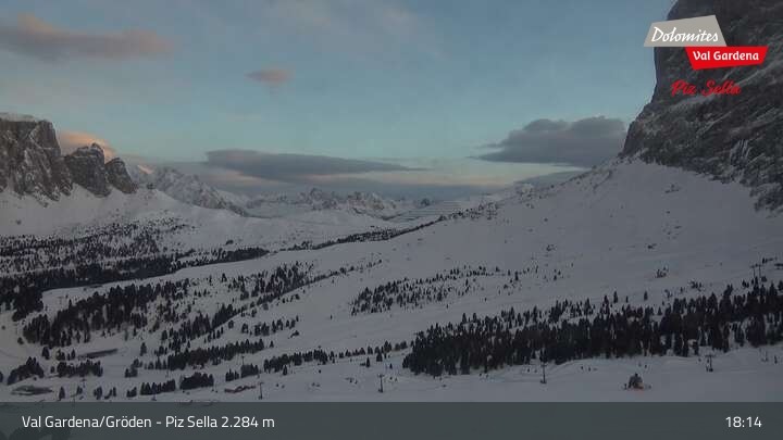 Archiv Foto Webcam Gröden - Piz Sella