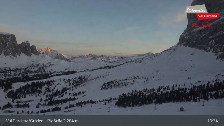 Archiv Foto Webcam Gröden - Piz Sella