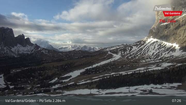 Archiv Foto Webcam Gröden - Piz Sella