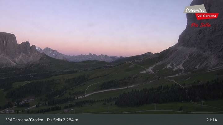 Archived image Webcam Val Gardena - Piz Sella