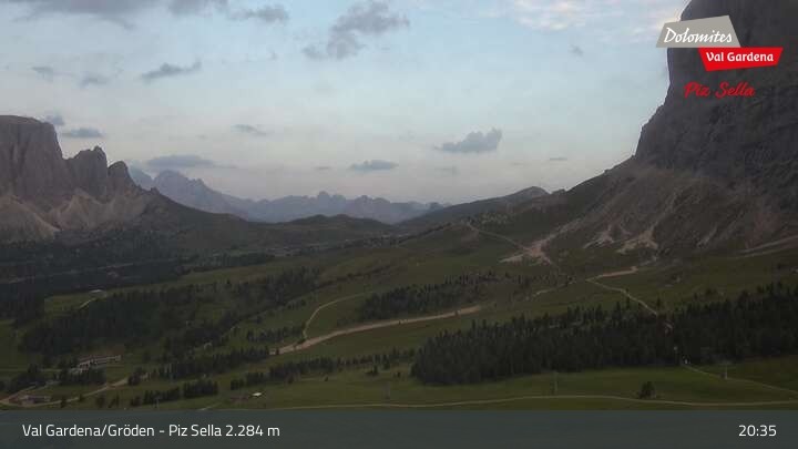 Archiv Foto Webcam Gröden - Piz Sella