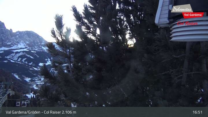Archived image Webcam Col Raiser - Cal Gardena
