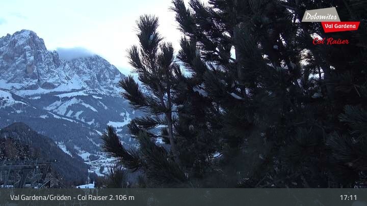 Archived image Webcam Col Raiser - Cal Gardena