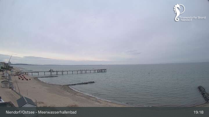 Archiv Foto Webcam Timmendorfer Strand: Ausblick Meerwasserhallenbad